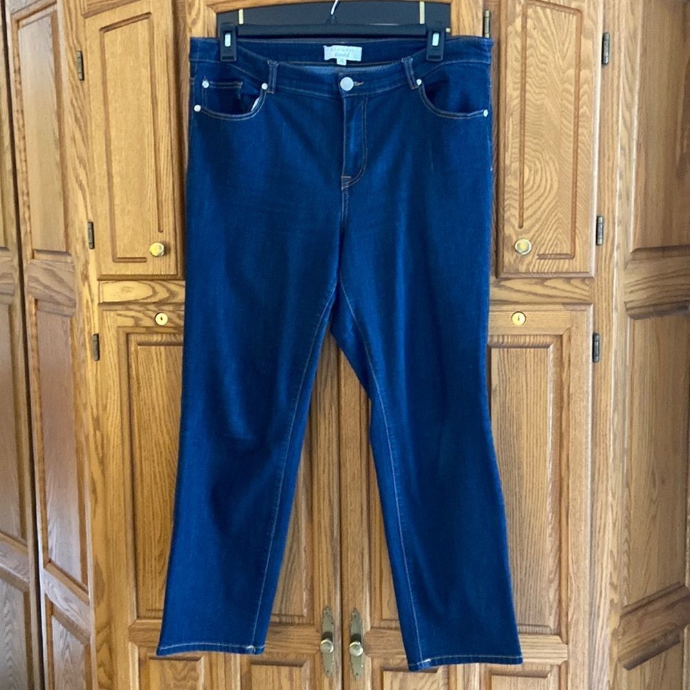 ELOQUII Essentials Mid Rise Cropped Dark Wash Jeans